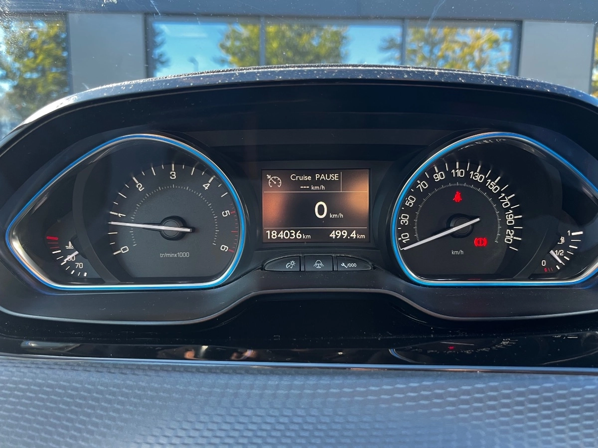 Peugeot 208 - photo 14