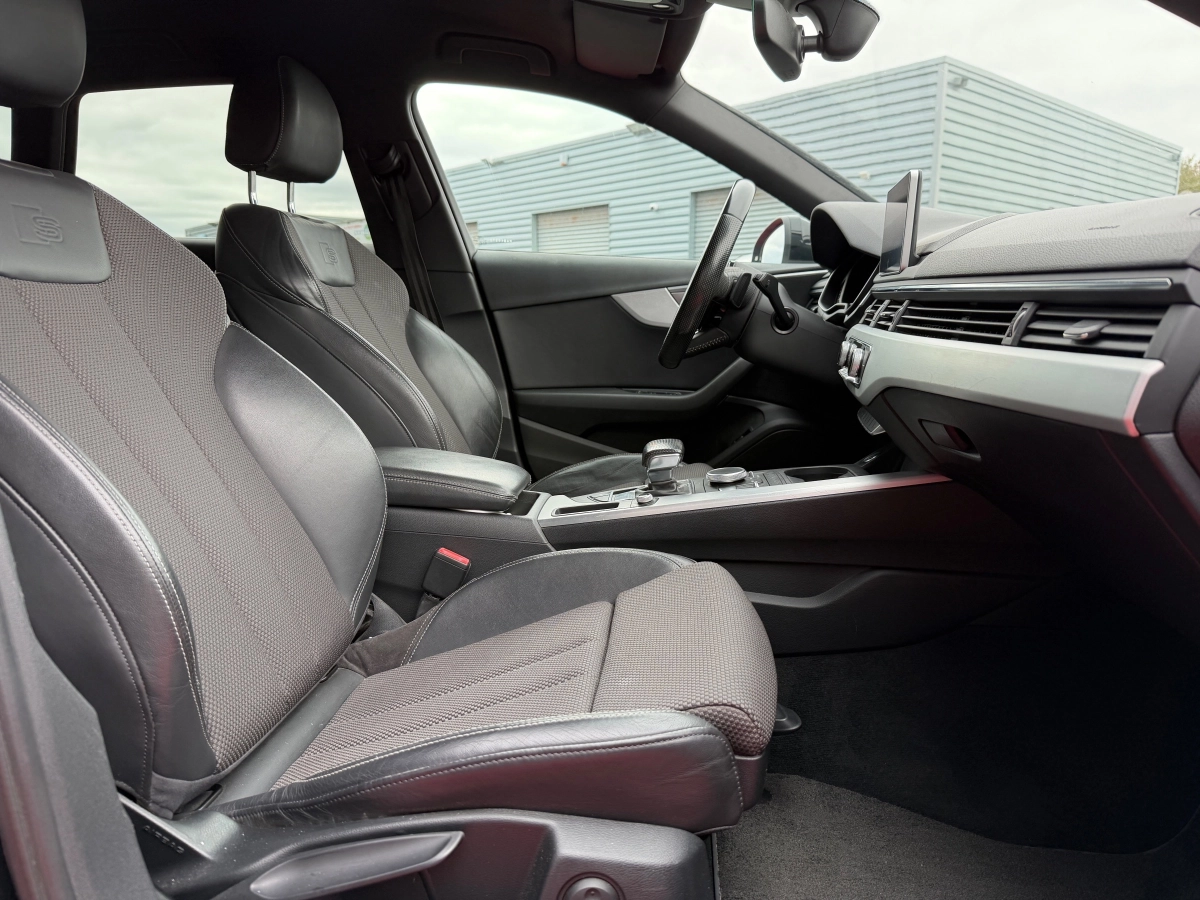 Audi A4 - photo 10