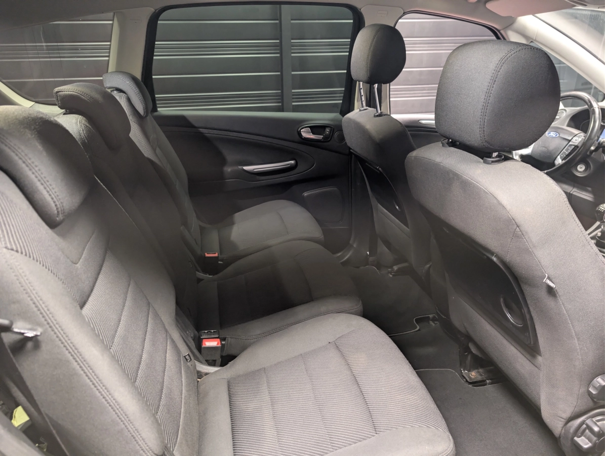 Ford S-max - photo 25