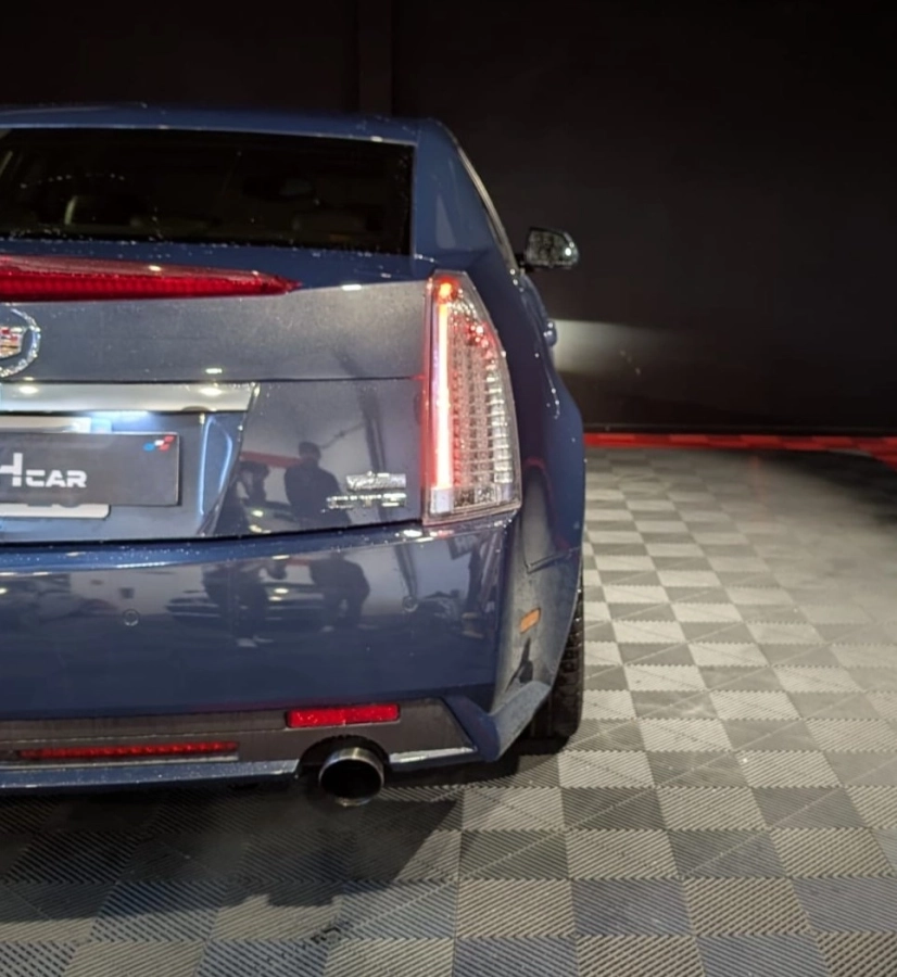 CADILLAC CTS V - photo 29