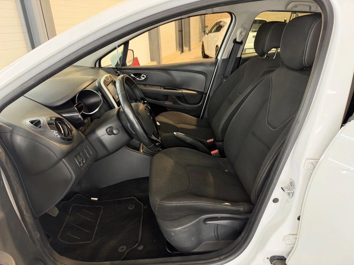 Renault Clio - photo 10
