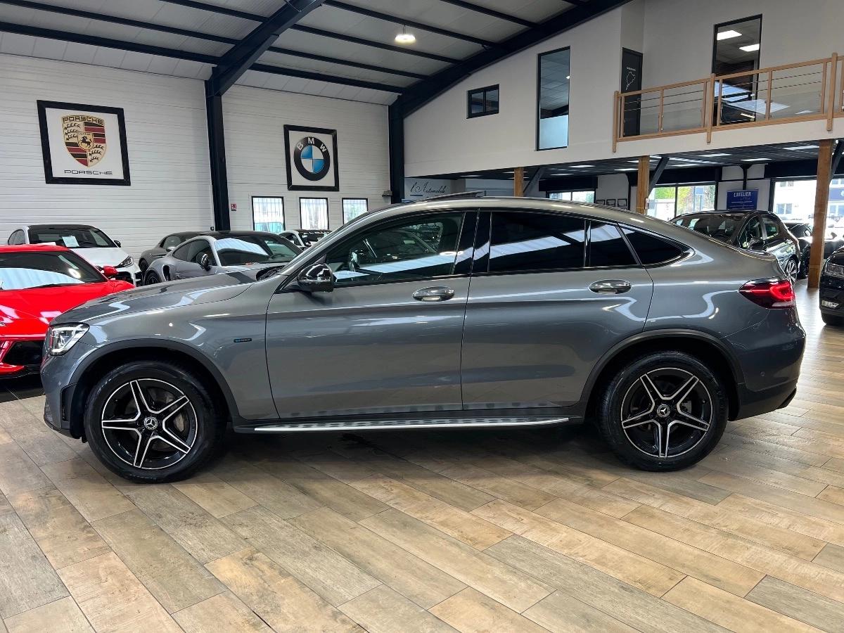 Mercedes Classe Glc COUPE (2) 300 E AMG LINE 4MATIC EQ POWER 9G-TRONIC /AIRMATIC/BURMESTER/TO/CARPLAY/