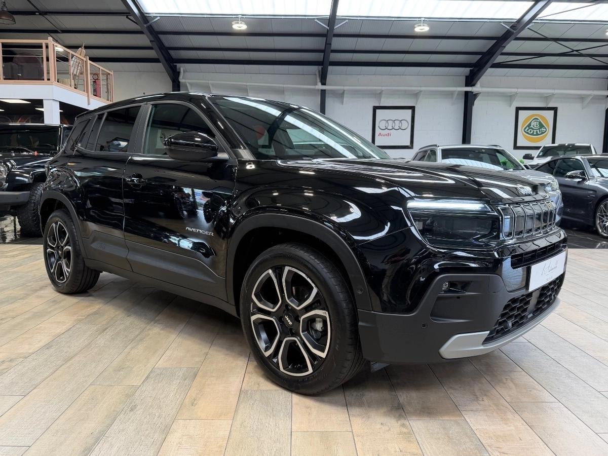 Jeep Avenger SUMMIT T3 100CV / 360° / 1°MAIN / CARPLAY