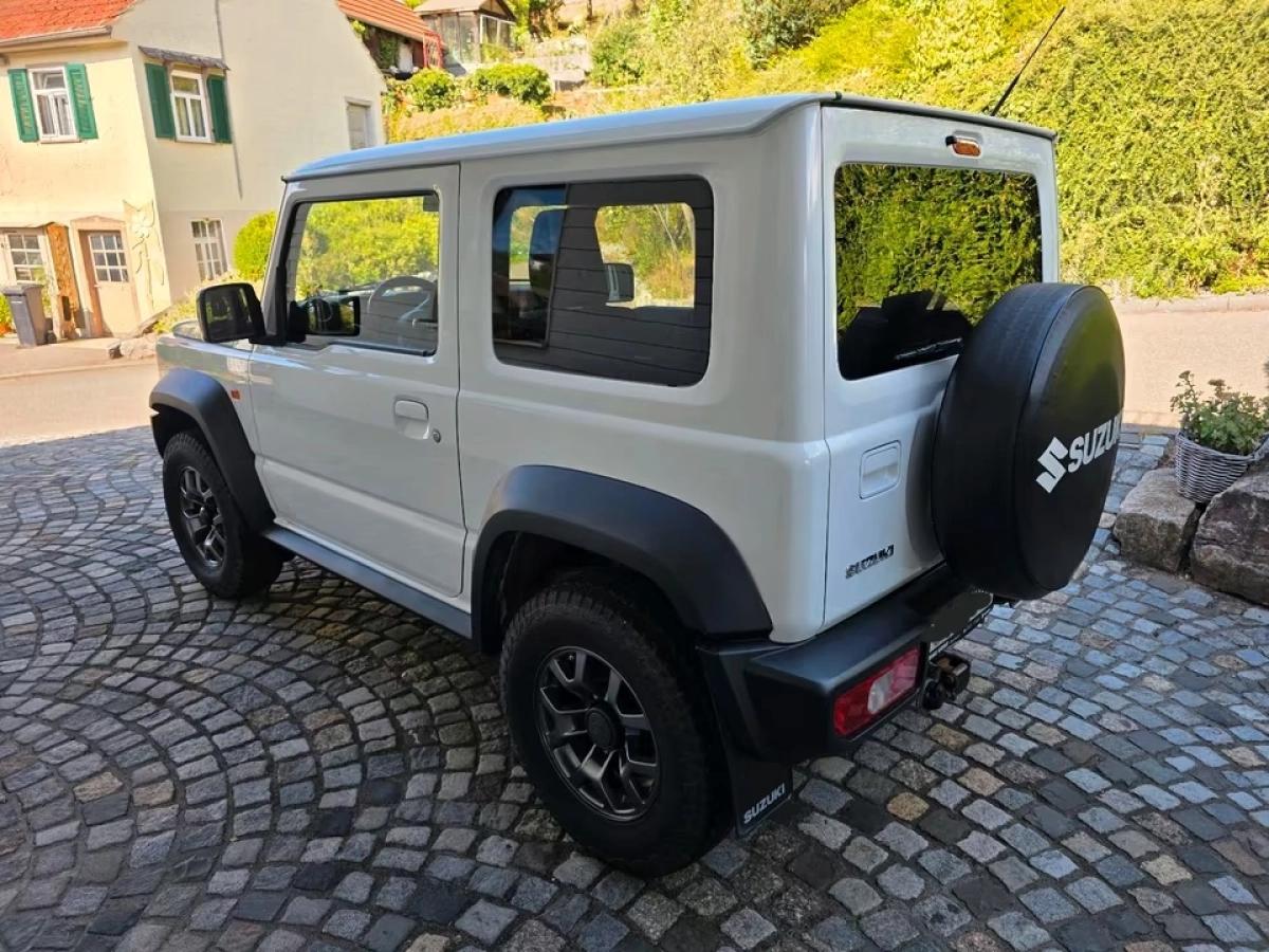Suzuki Jimny 
