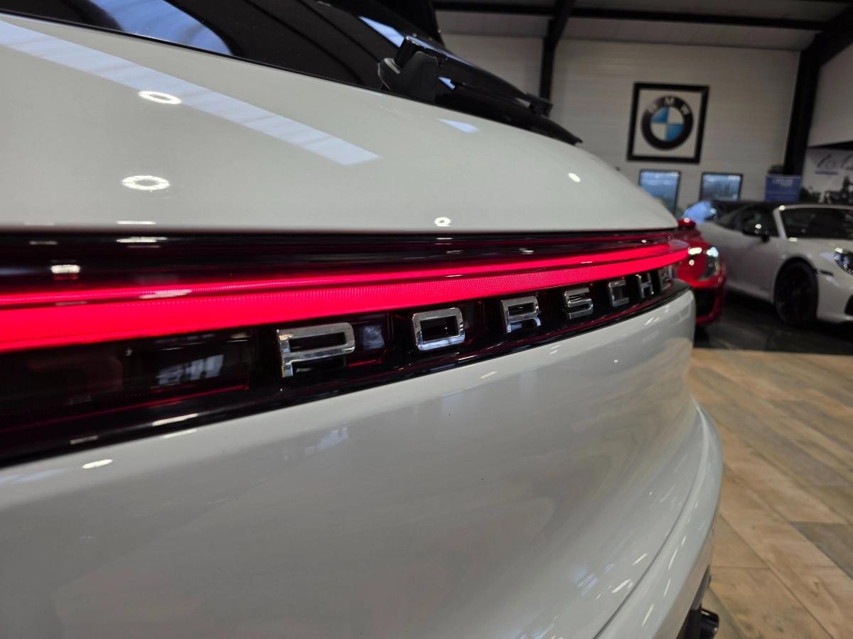 PORSCHE MACAN 2.0 245 TOIT PANO / CHRONO / BOSE