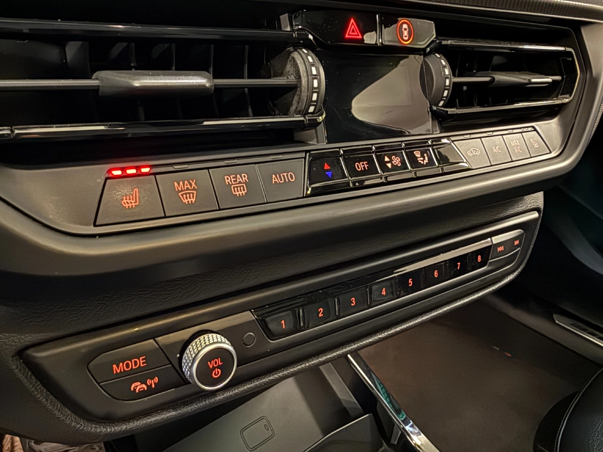 Bmw Serie 1 - photo 21
