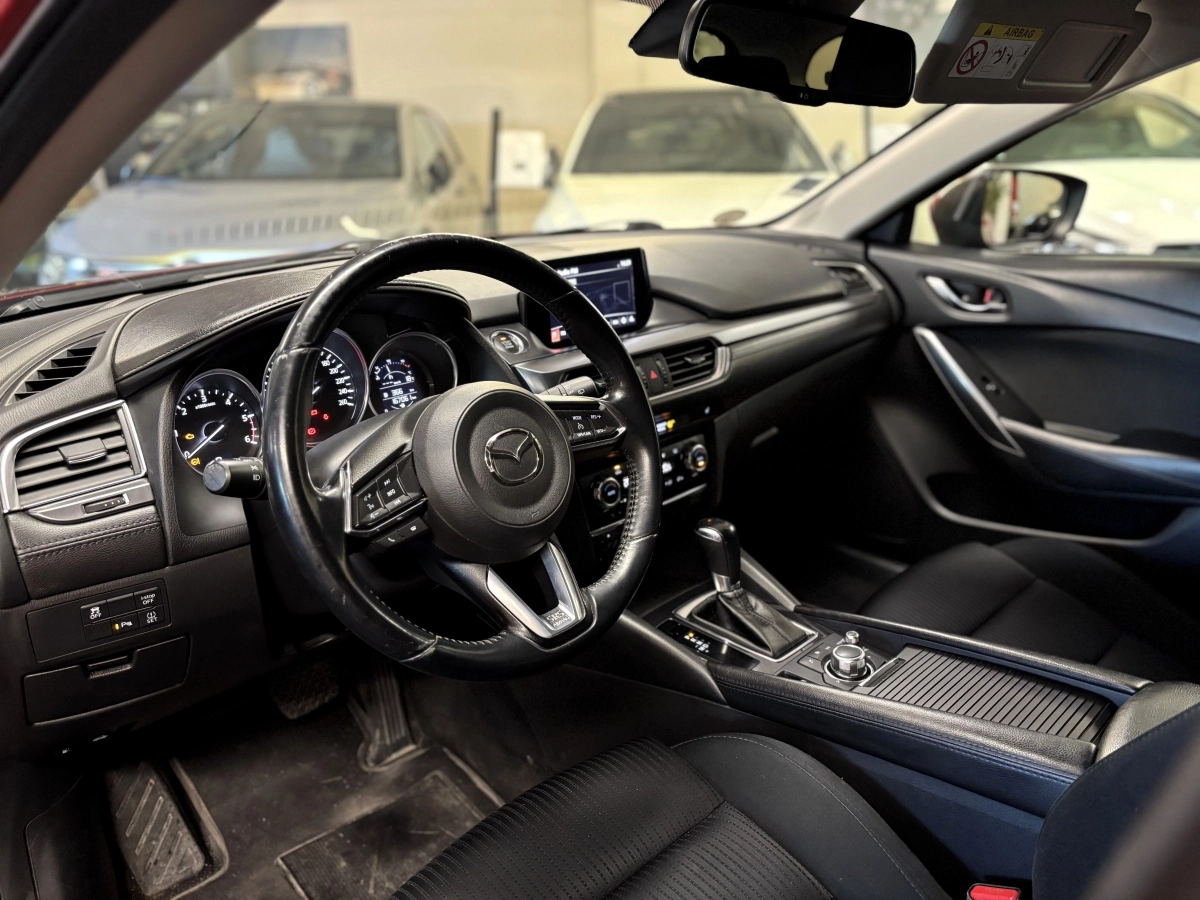 Mazda 6 - photo 13