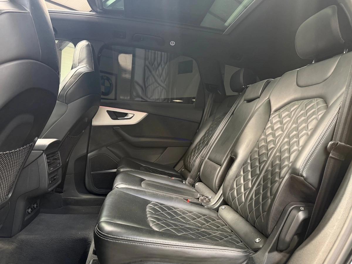 AUDI Q7 60 3.0 TFSI e V6 456CH QUATTRO TIPTRONIC8 - COMPETITION - FULL OPTIONS