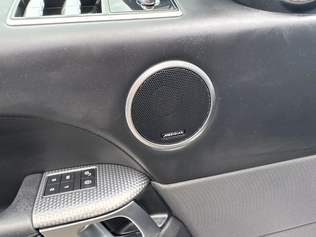 Land Rover Range Rover Sport - photo 10