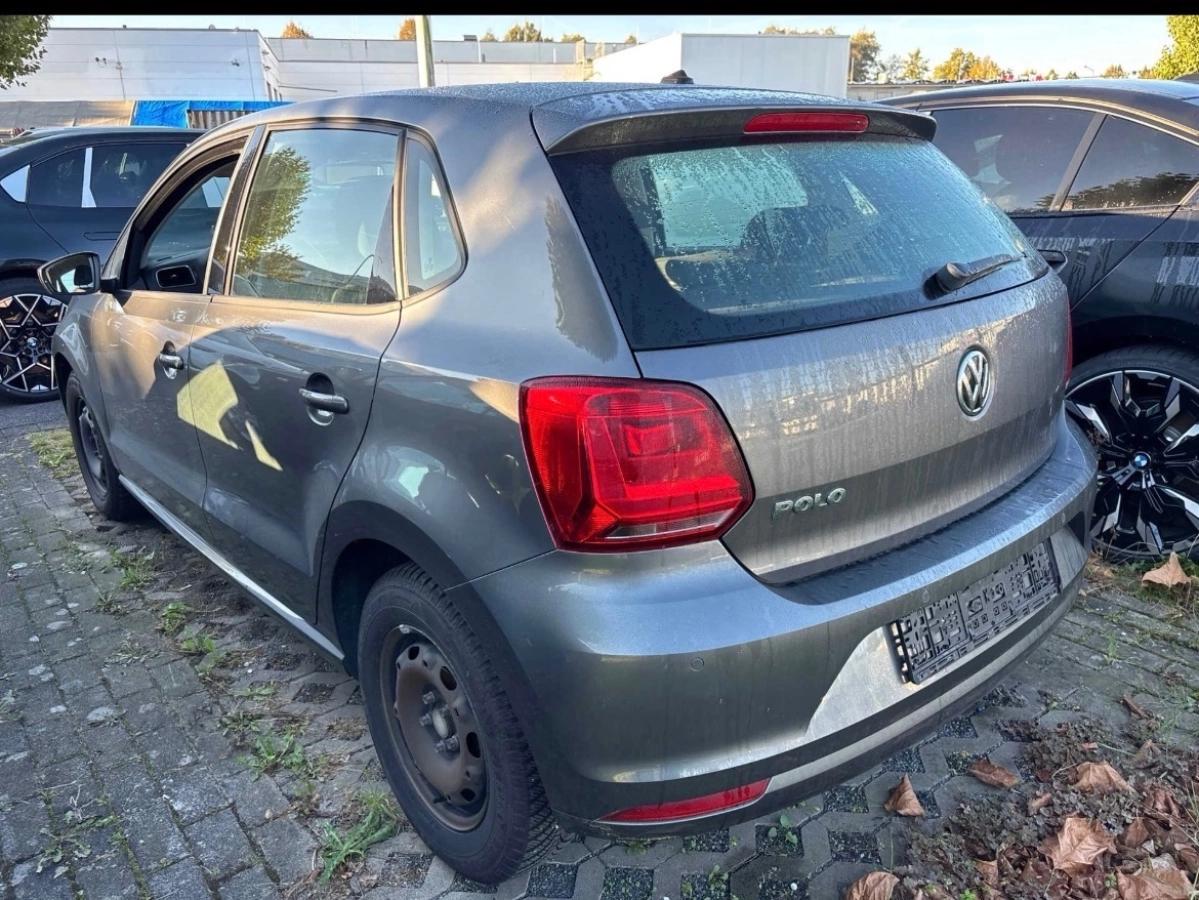 VOLKSWAGEN POLO COMFORTLINE