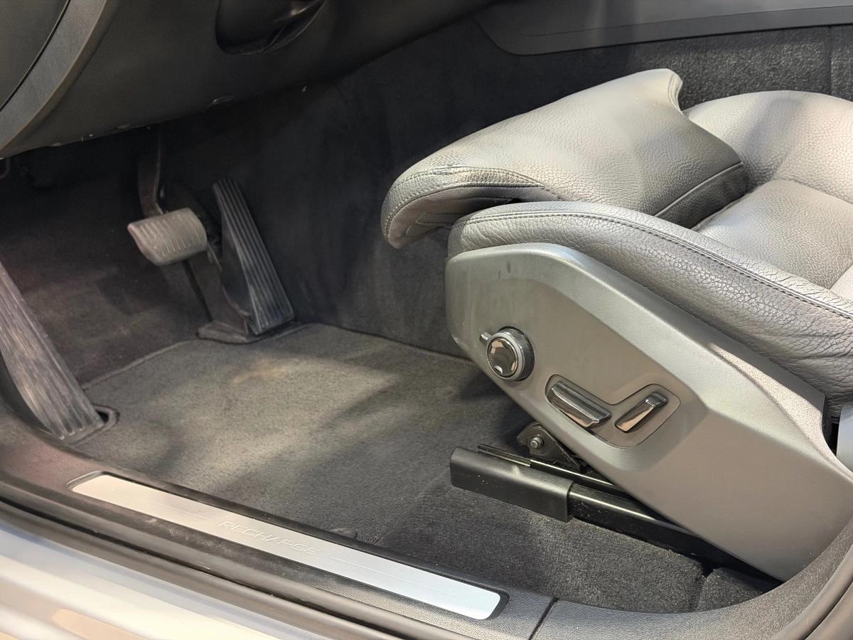 Volvo Xc60 2.0 T8 455H 310 RECHARGE PHEV HYBRID TWIN-ENGINE 18.8KWH ULTIMATE STYLE CHROME AWD GEARTRONIC BVA