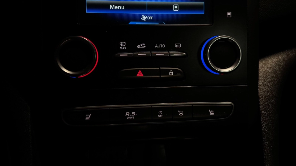 Renault Megane - photo 27
