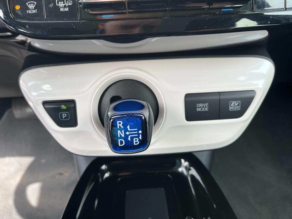 Toyota Prius 1.8 HSD 122H 100 FULL-HYBRID DYNAMIC BVA