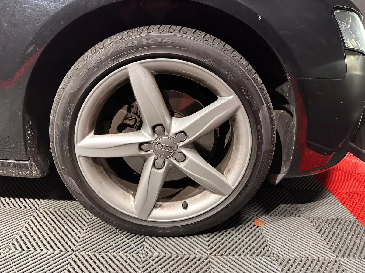 Aperçu indisponible de Audi A4