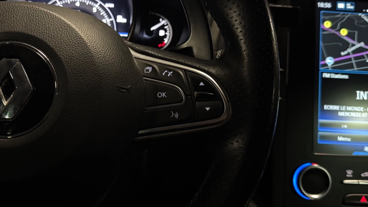 Renault Megane - photo 25