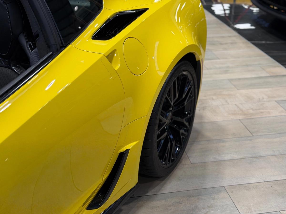 Chevrolet Corvette COUPE Z06 6.2 660 TARGA 3LZ BVA