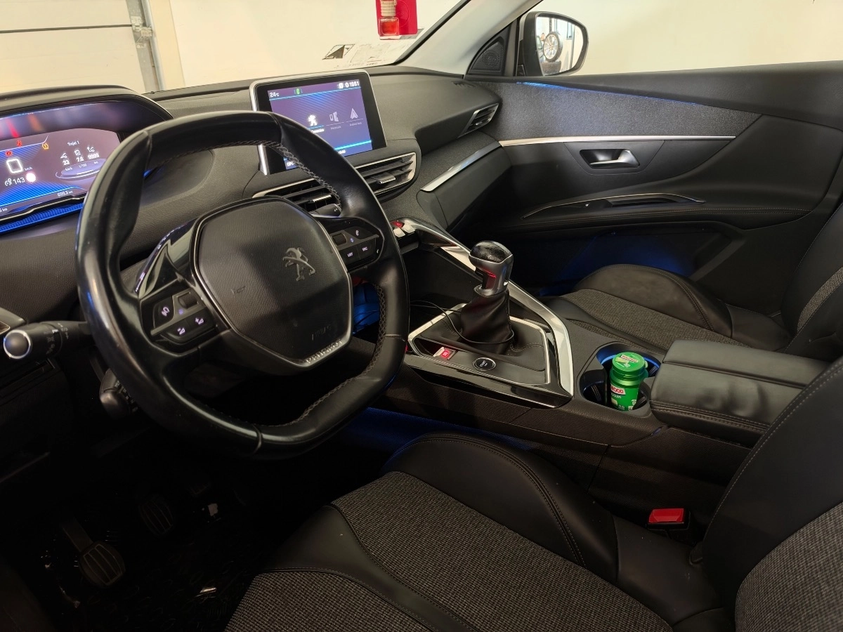 Peugeot 5008 - photo 21