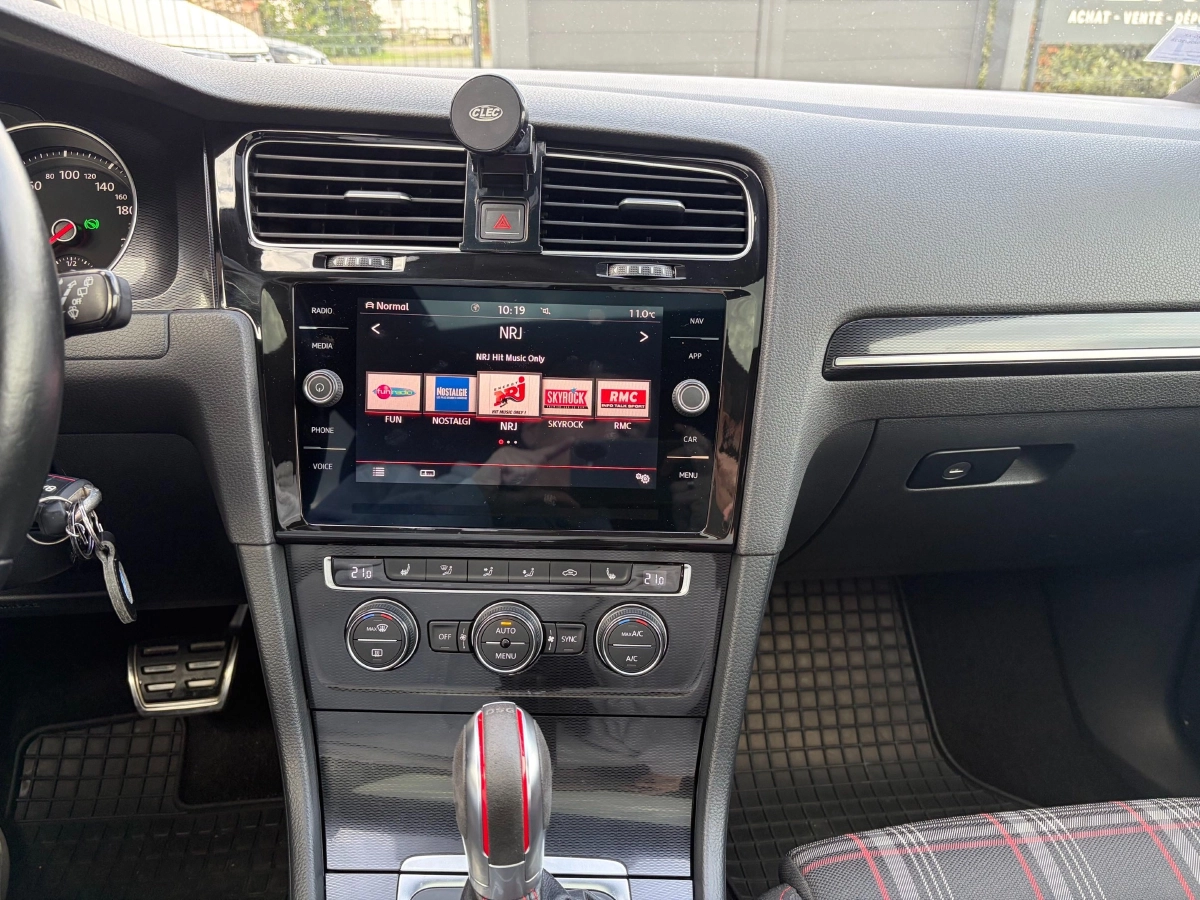 Volkswagen Golf - photo 15