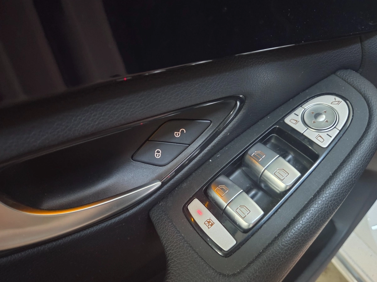 Mercedes Classe C - photo 10
