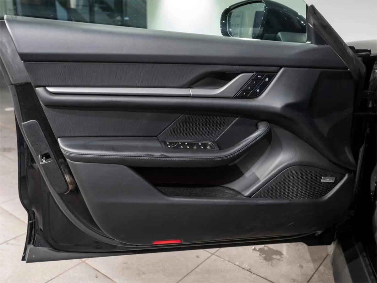 Porsche Taycan Sport Turismo 435ch 641Km WLTP Phase II/Sport Sound/4+1Sièges/Volant+Sièges Chauffant AV AR/Bose/Pan