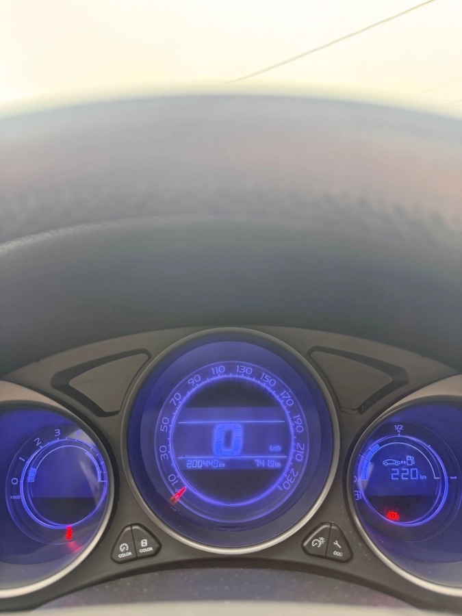 Citroen C4 - photo 4