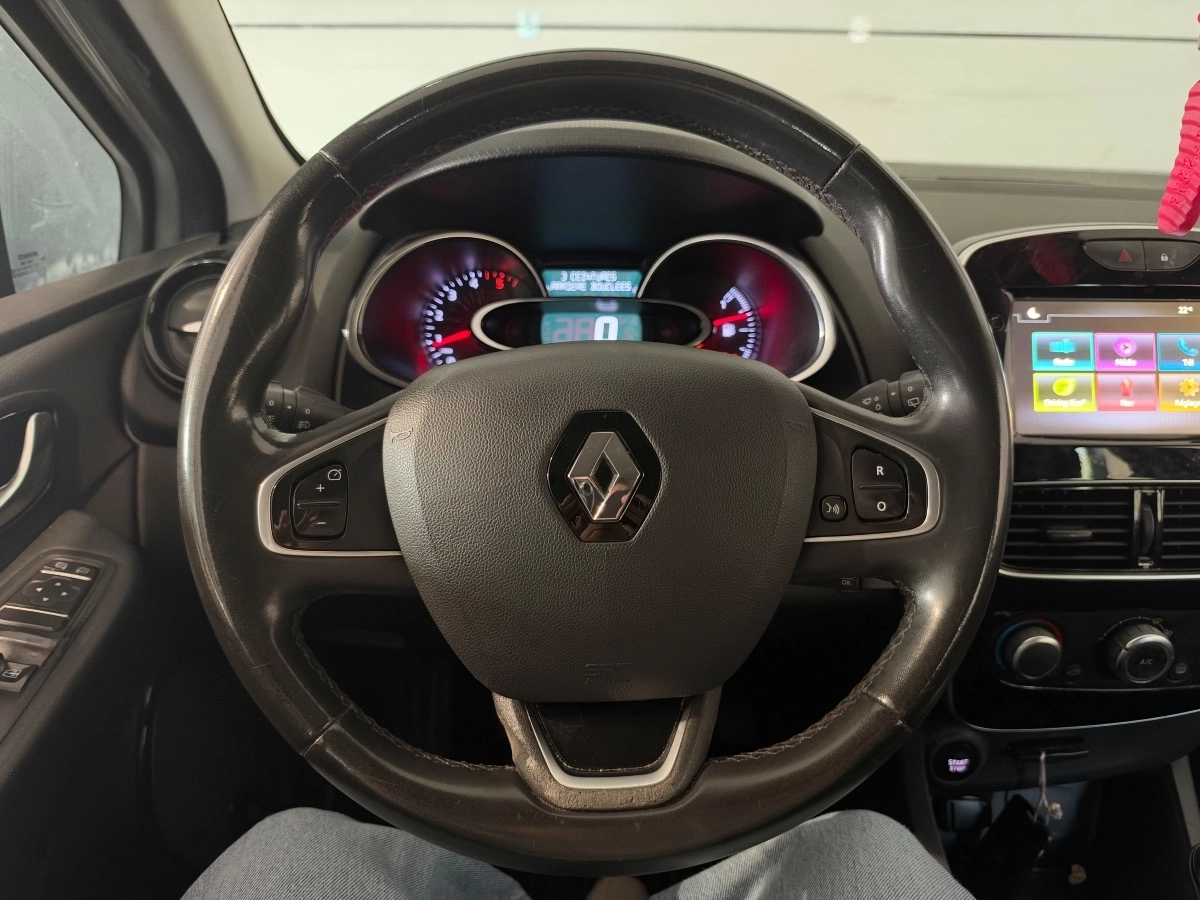 Renault Clio - photo 9