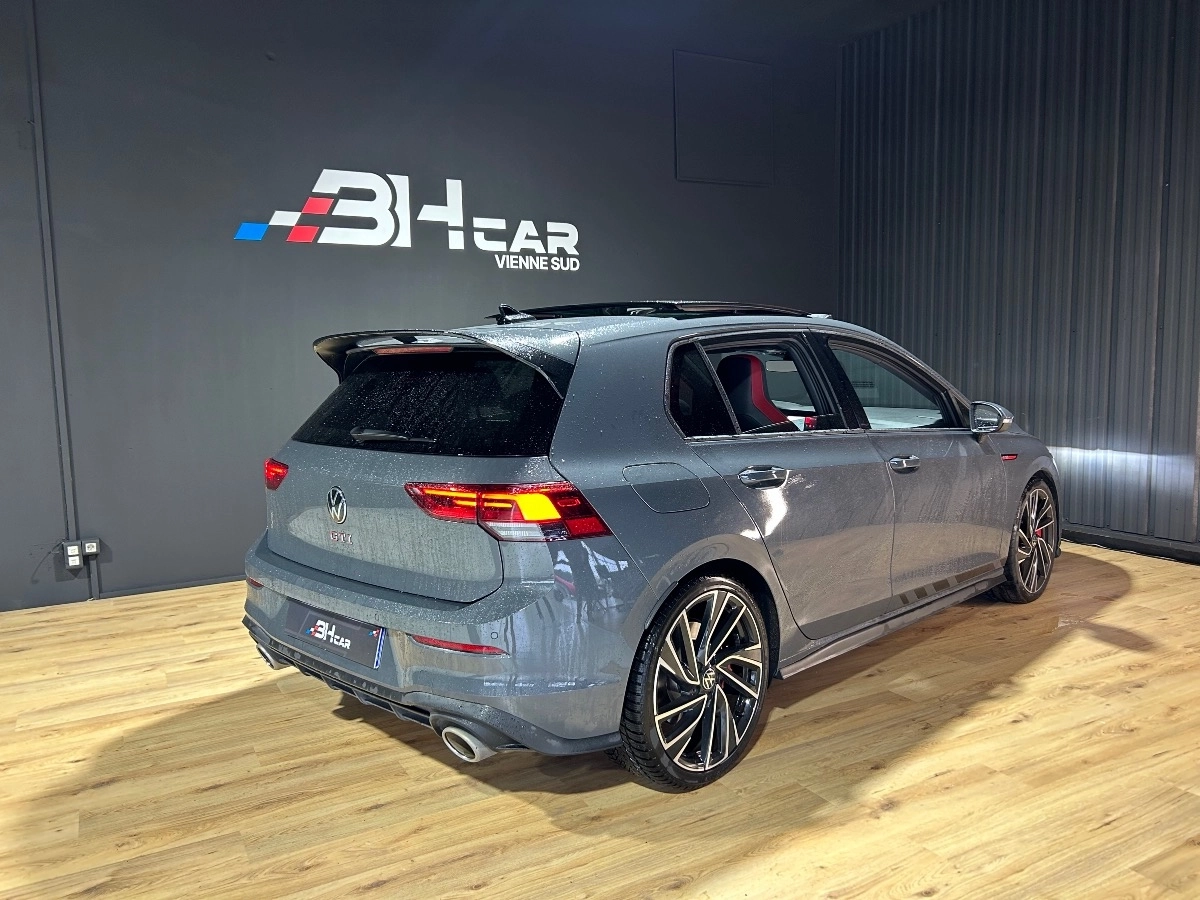 Volkswagen Golf - photo 10
