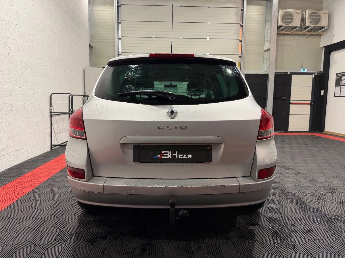 Renault Clio - photo 4