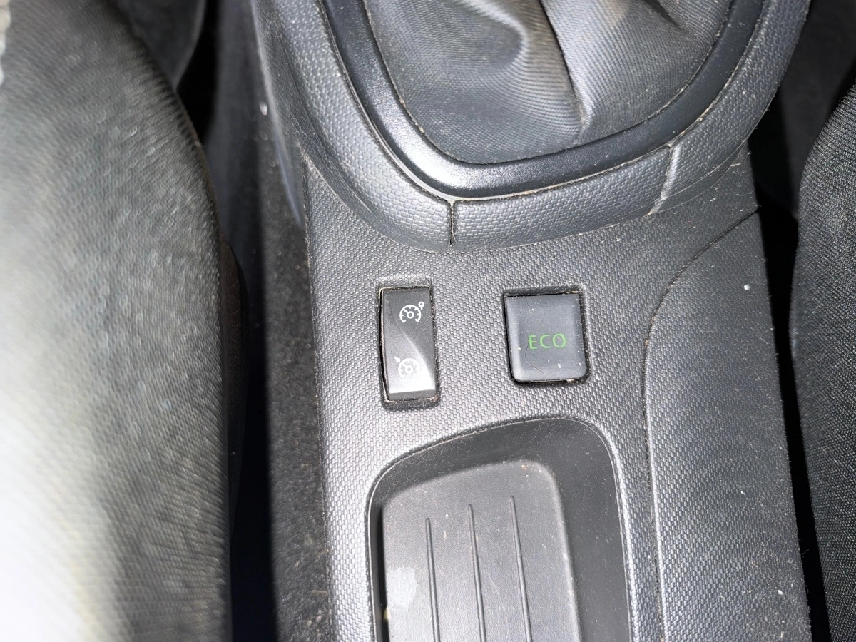 Renault Clio - photo 14