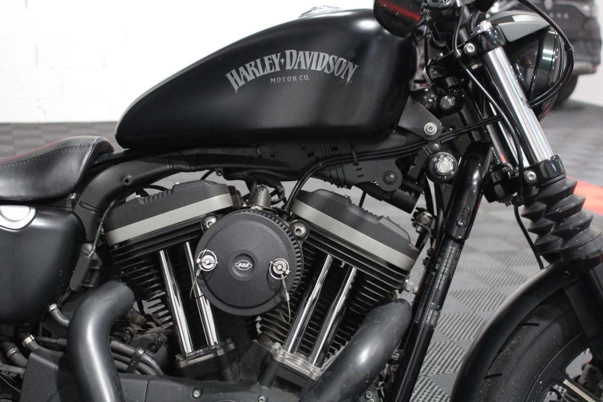 HARLEY DAVIDSON IRON 883 IRON 883 XL