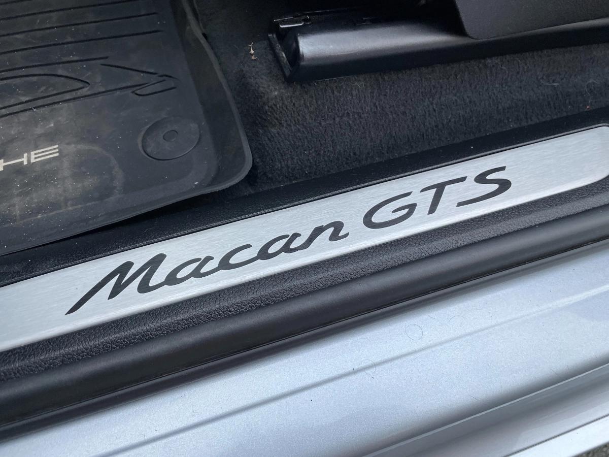 Aperçu indisponible de Porsche Macan