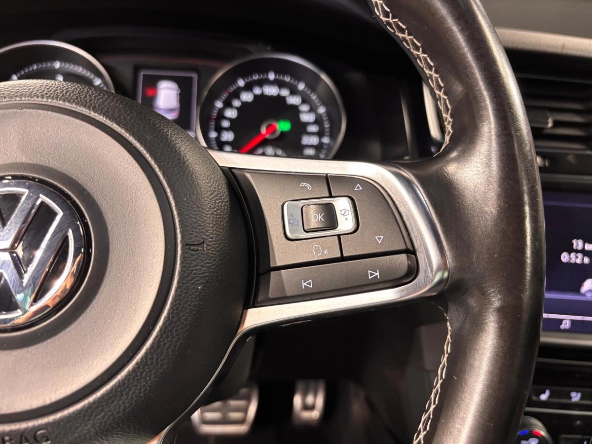 Aperçu indisponible de Volkswagen Golf