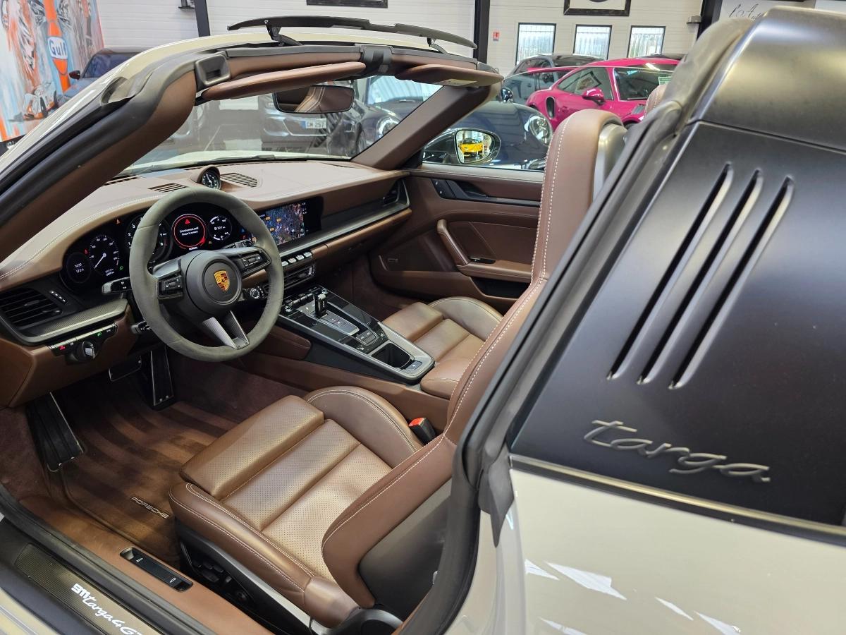 Porsche 911 CABRIOLET 3.0 480 TARGA GTS 4 BVA