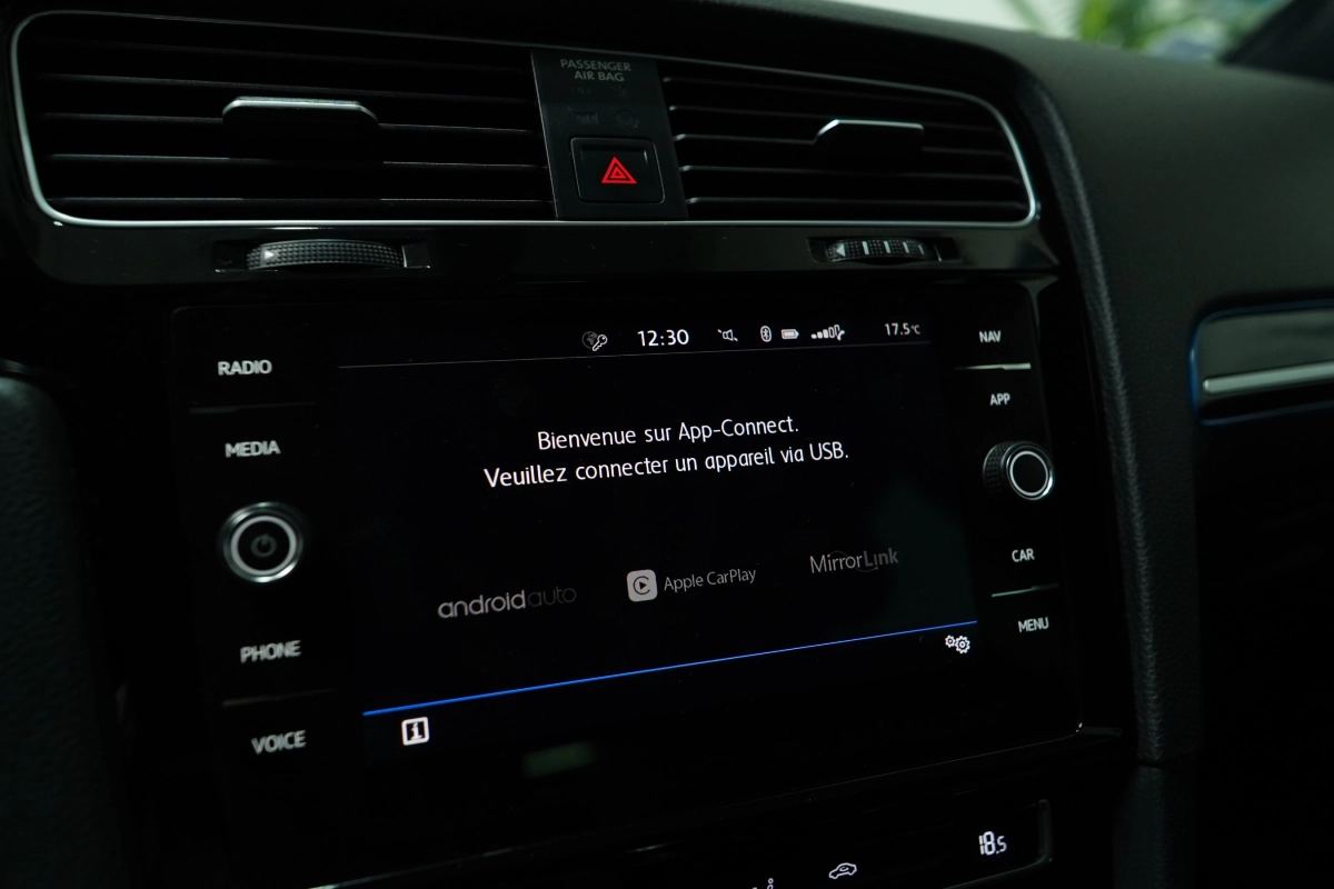 Volkswagen Golf - photo 26