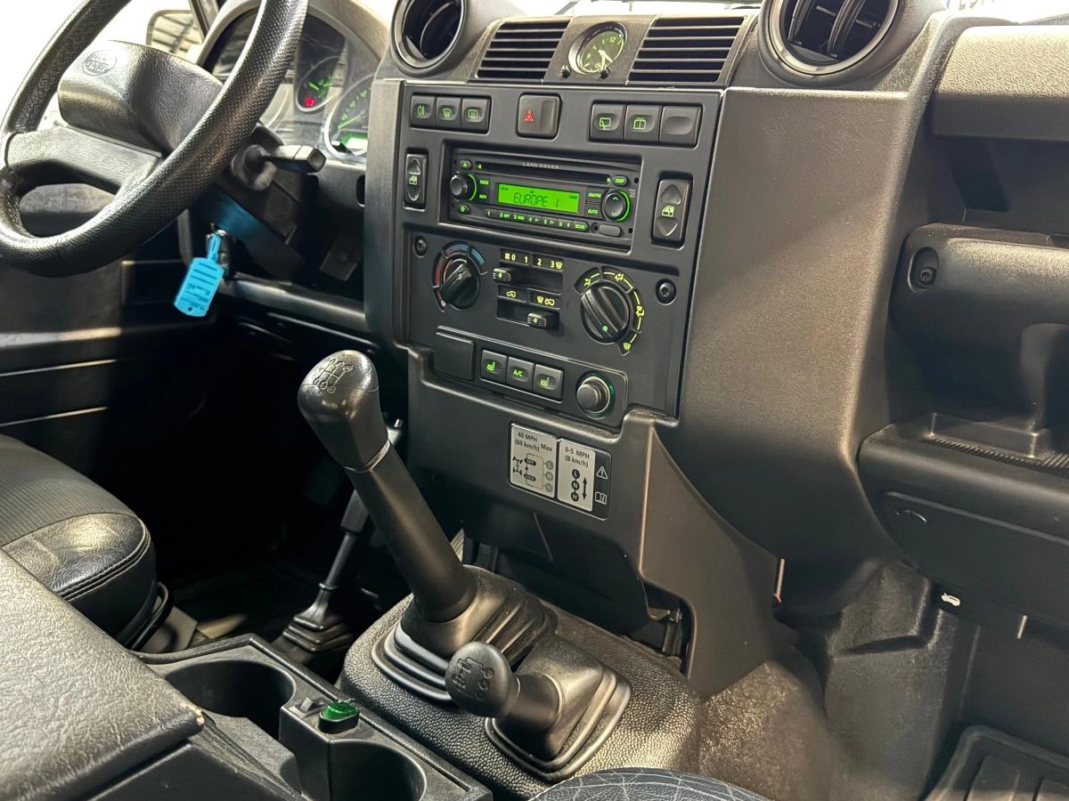 Land Rover defender 90 hard top es puma 2.4L TD4 122cv CTTE