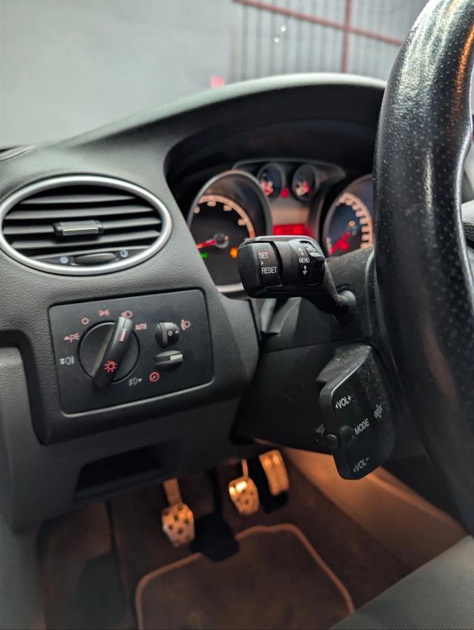 Ford Focus 2.5 T 225 ST