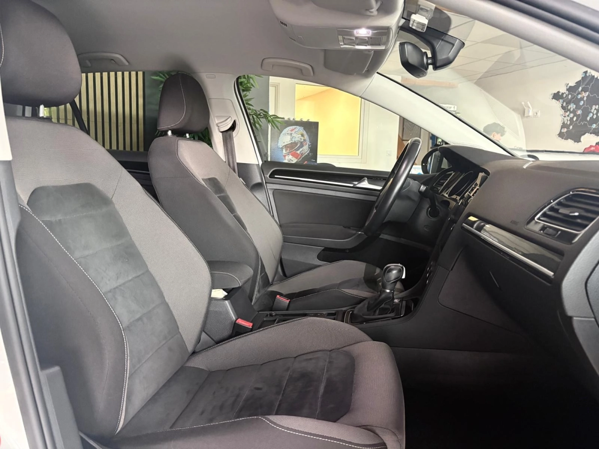 Volkswagen Golf - photo 13
