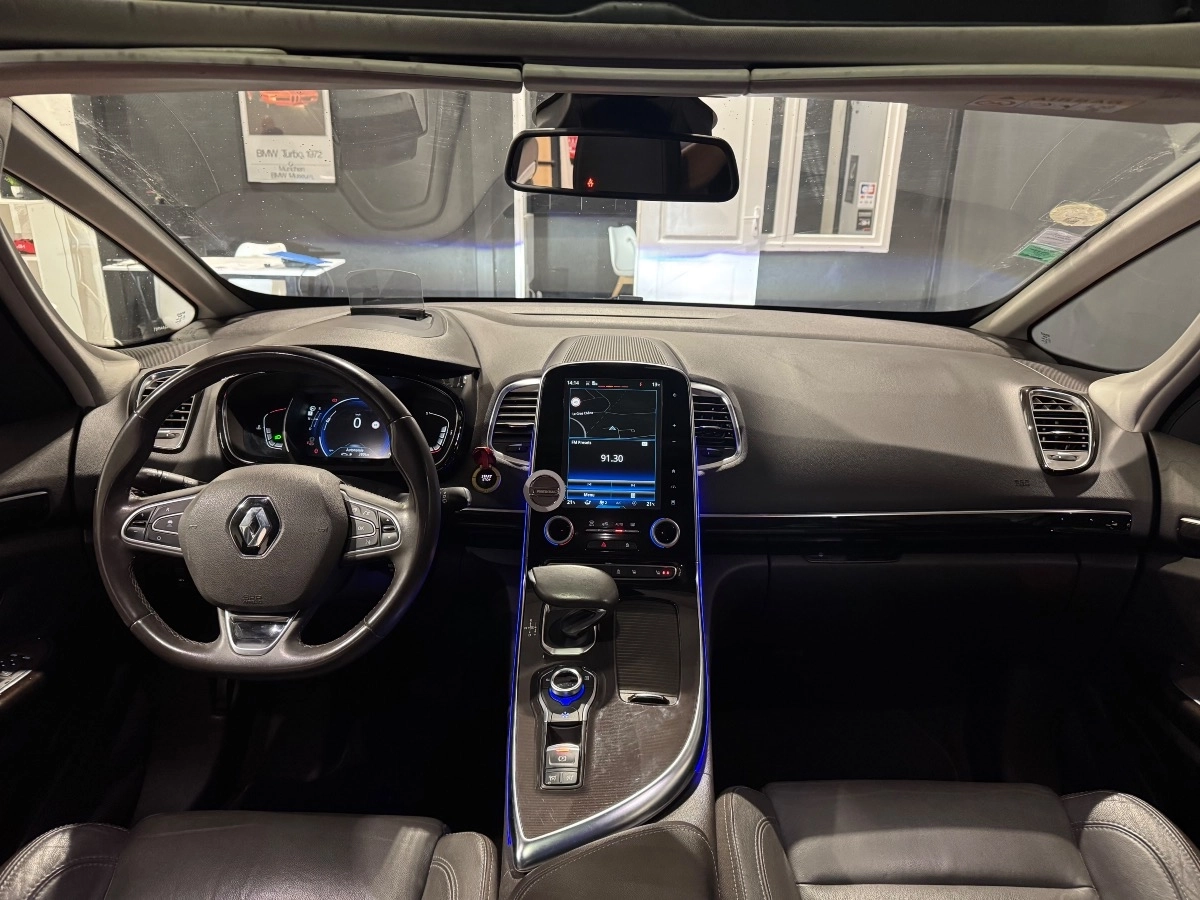 Renault Espace - photo 8