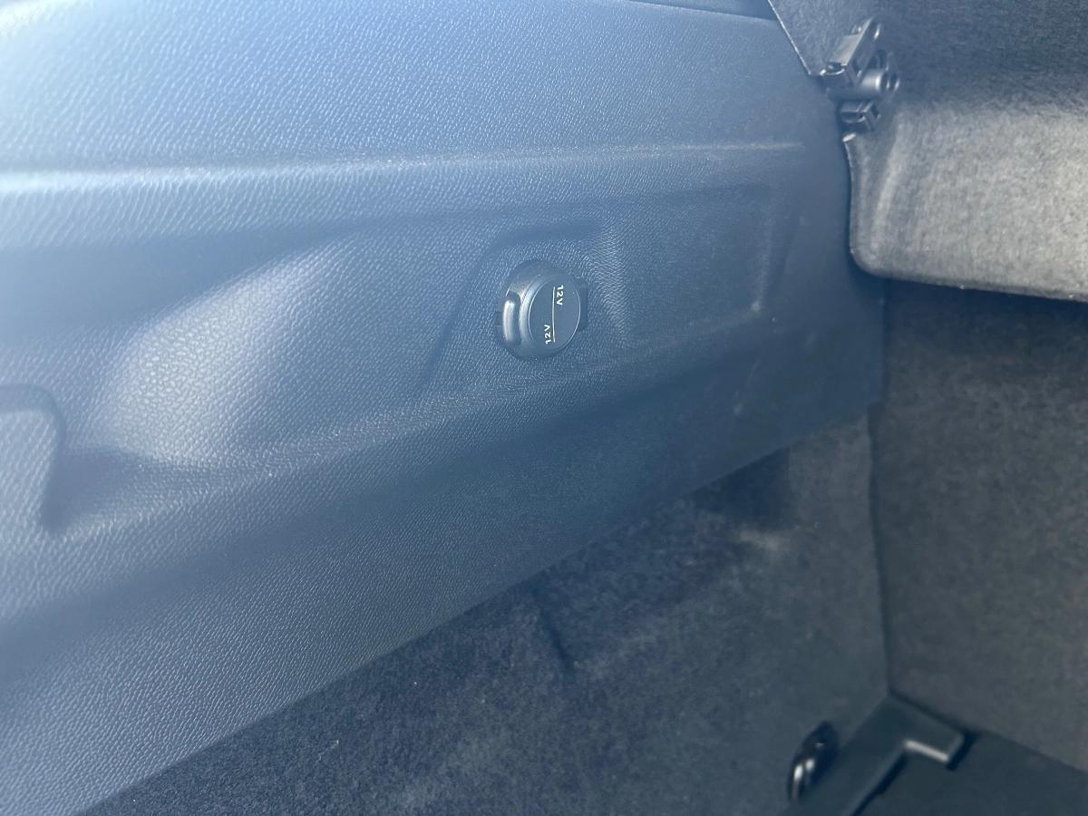 Peugeot 3008 136ch MHEV HYBRID E-DCS6 GT