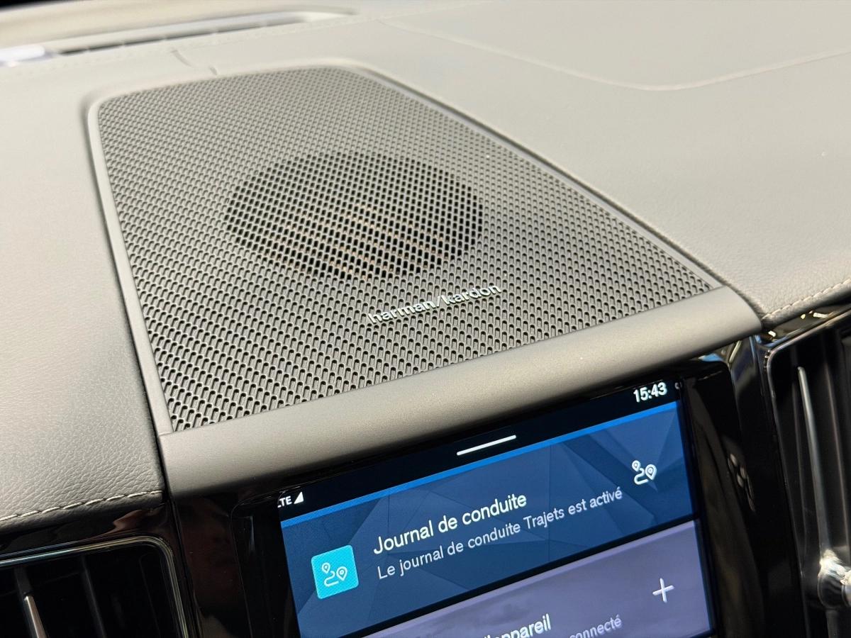 Volvo Xc60 2.0 T8 455H 310 RECHARGE PHEV HYBRID TWIN-ENGINE 18.8KWH ULTIMATE STYLE CHROME AWD GEARTRONIC BVA