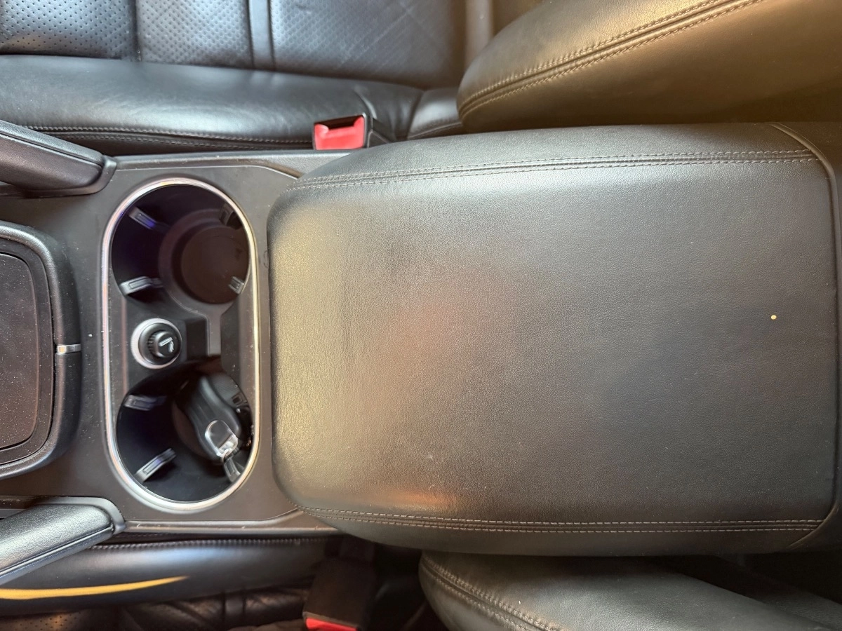 Porsche Cayenne - photo 18