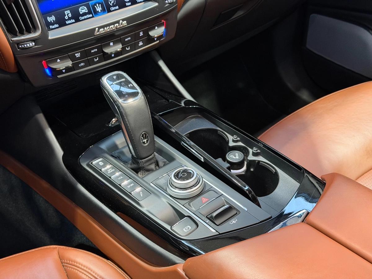 Maserati Levante 3.0 350 GRANLUSSO Q4 BVA