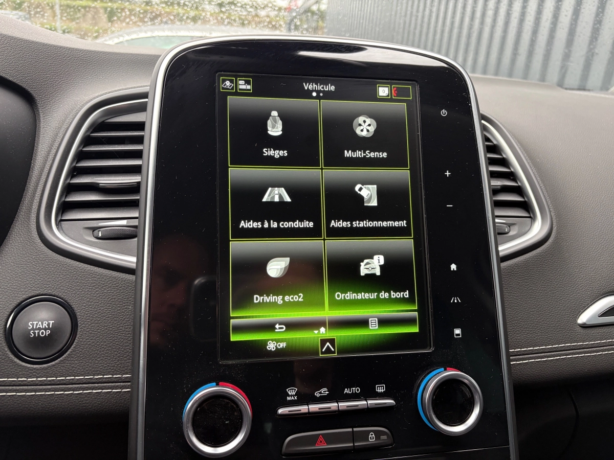 Renault Grand Scenic - photo 15