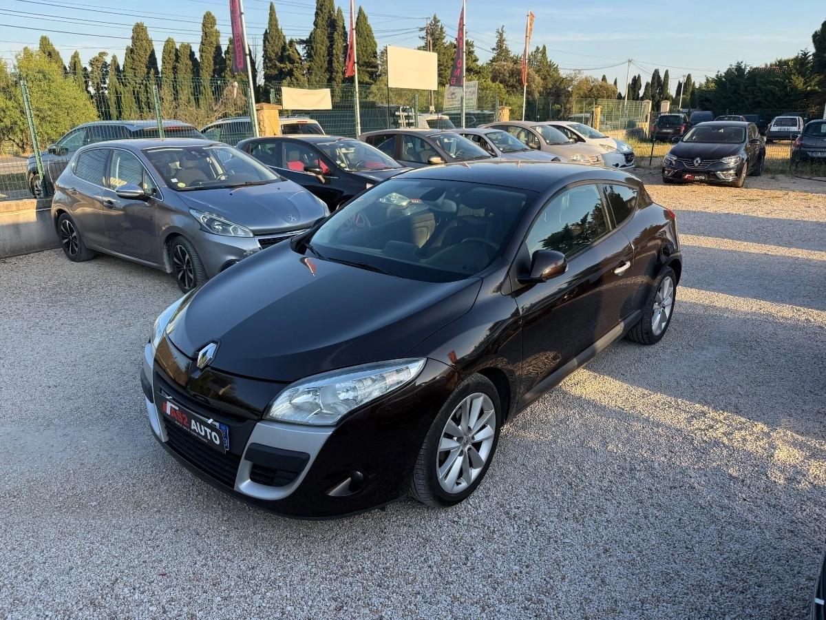 RENAULT Megane