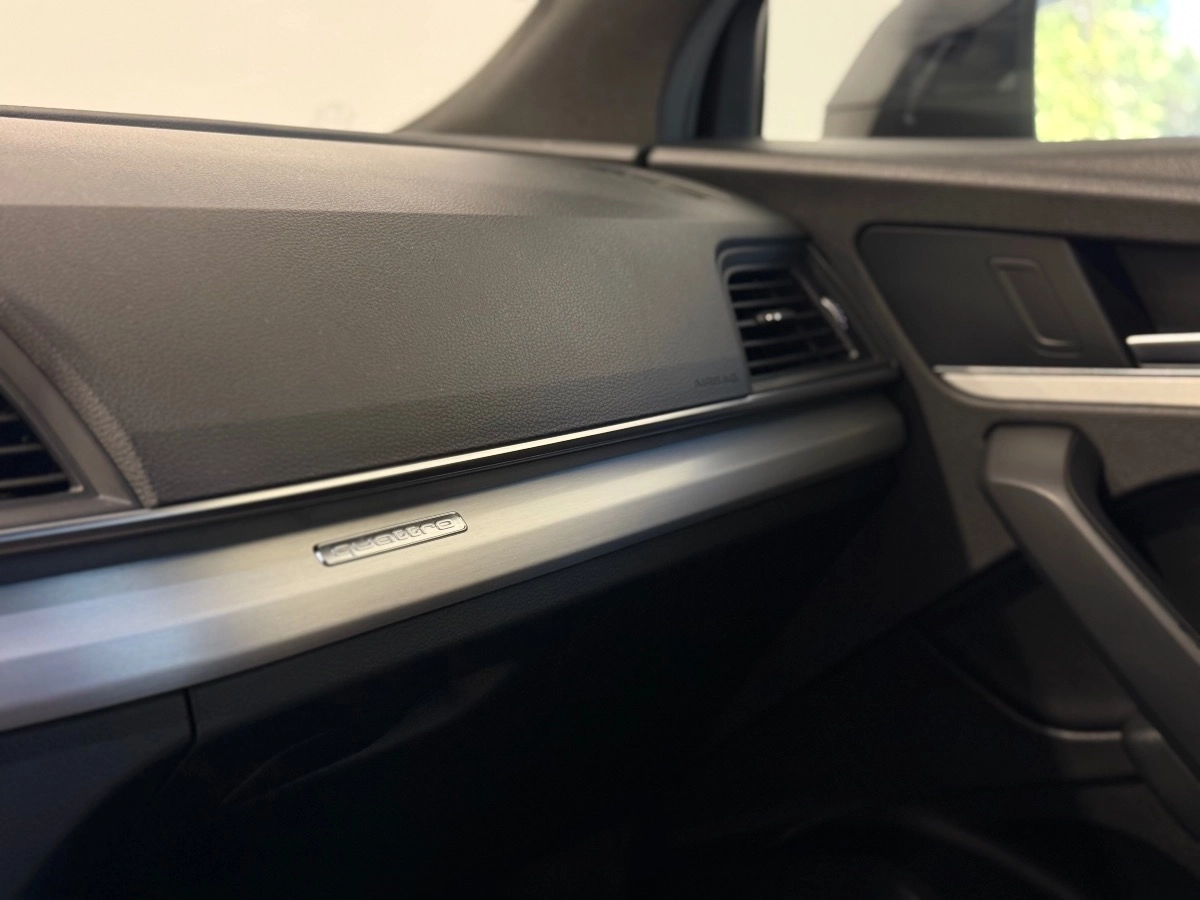 Audi Q5 - photo 25