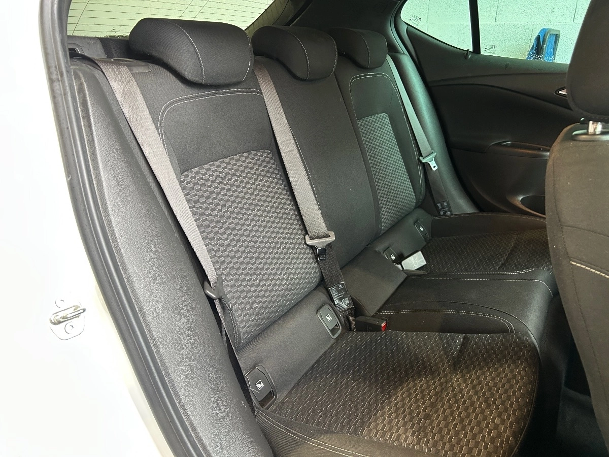 Opel Astra - photo 9