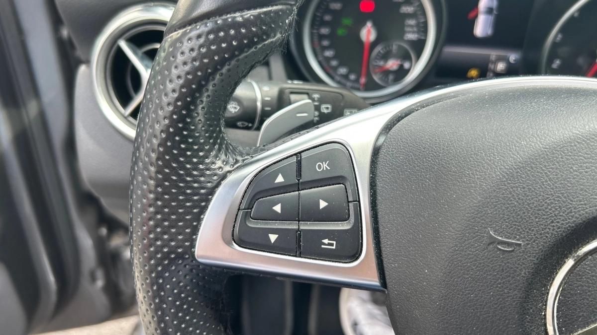 Mercedes GLA