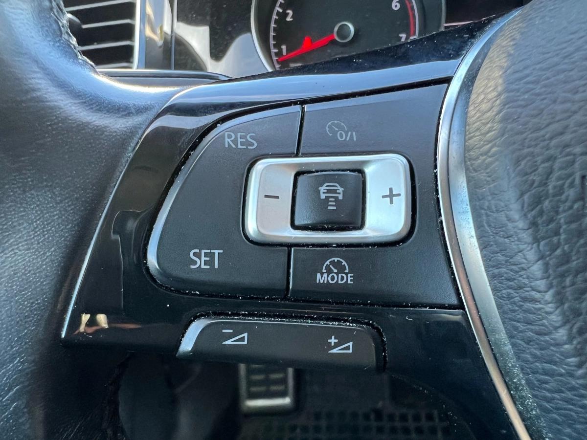 Volkswagen Golf 1.4 TSI 120 ADVANCE
