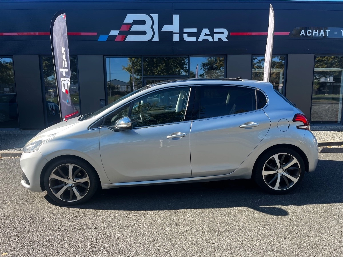 Peugeot 208 - photo 6