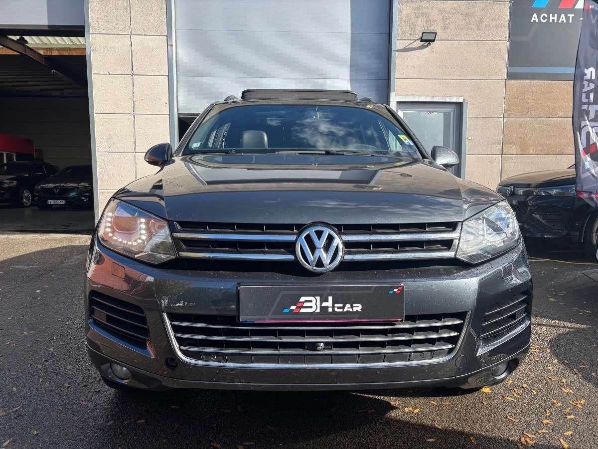 Volkswagen Touareg - photo 13